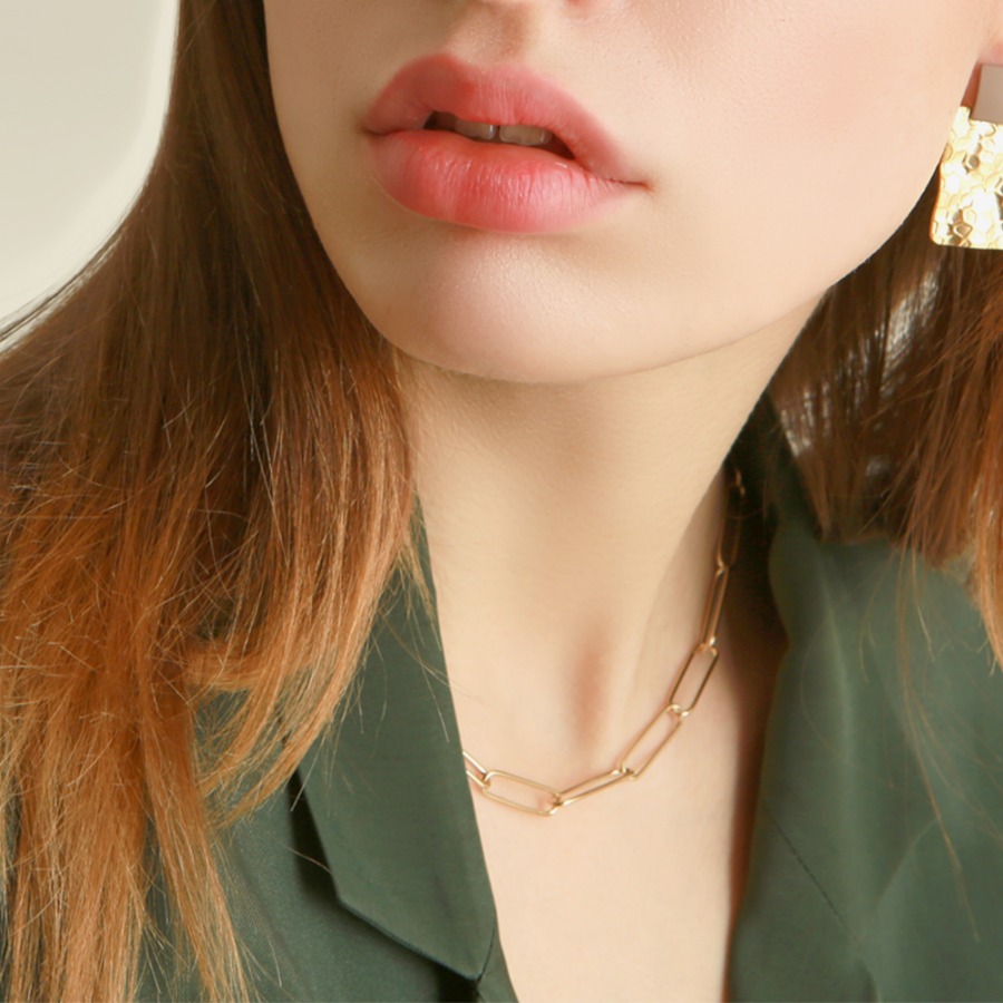 Simple Gold Chain necklace